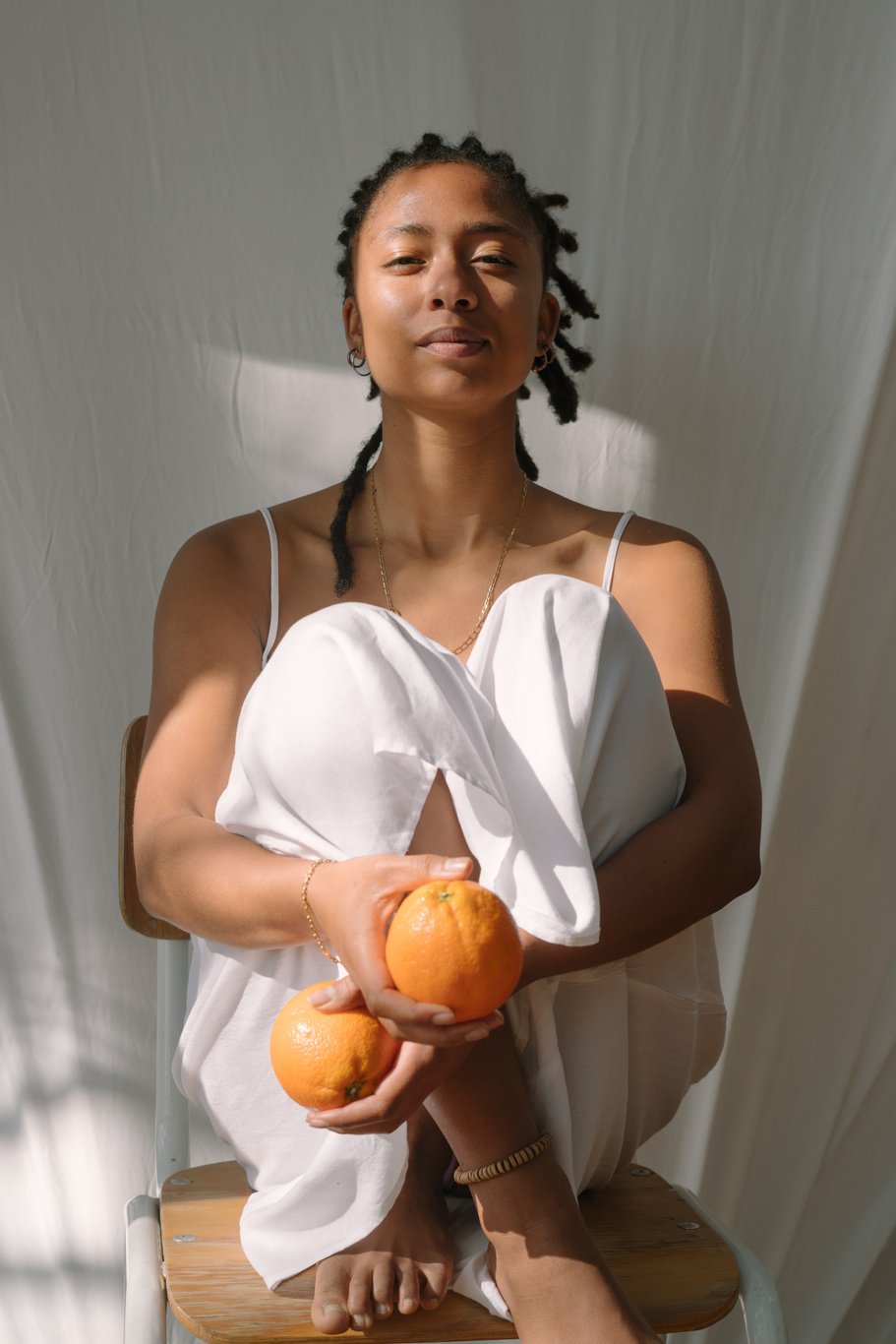 Woman with Oranges